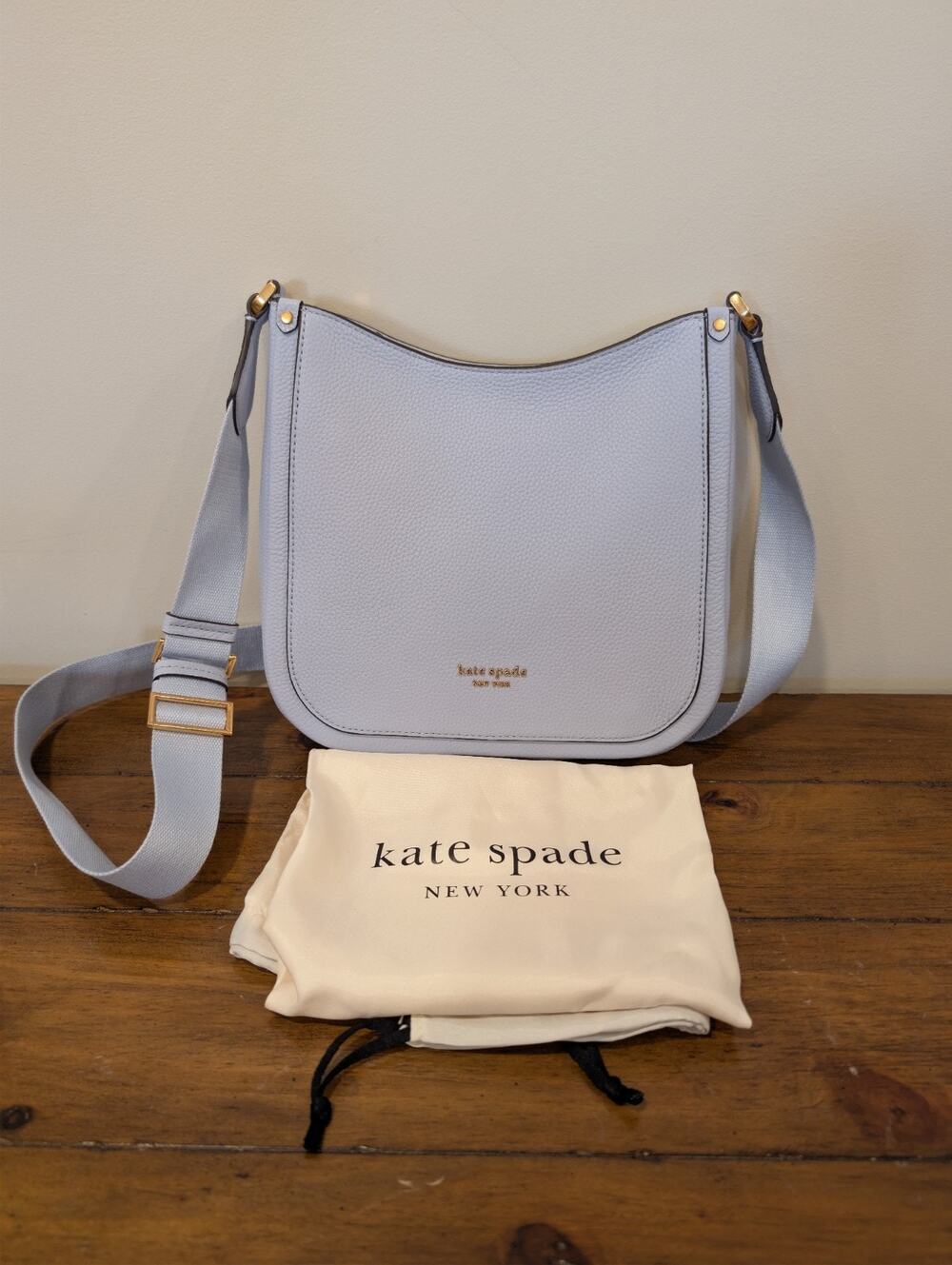 Kate Spade Roulette Medium Leather Messenger Bag - Baby Blue